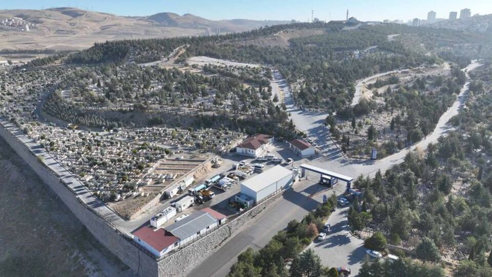 Ankara'nın tüm mezarlıkları yenilendi