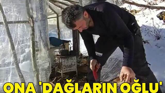 Bir yıldır ormandaki barakada yaşıyor! Ona 'Dağların oğlu' diyorlar