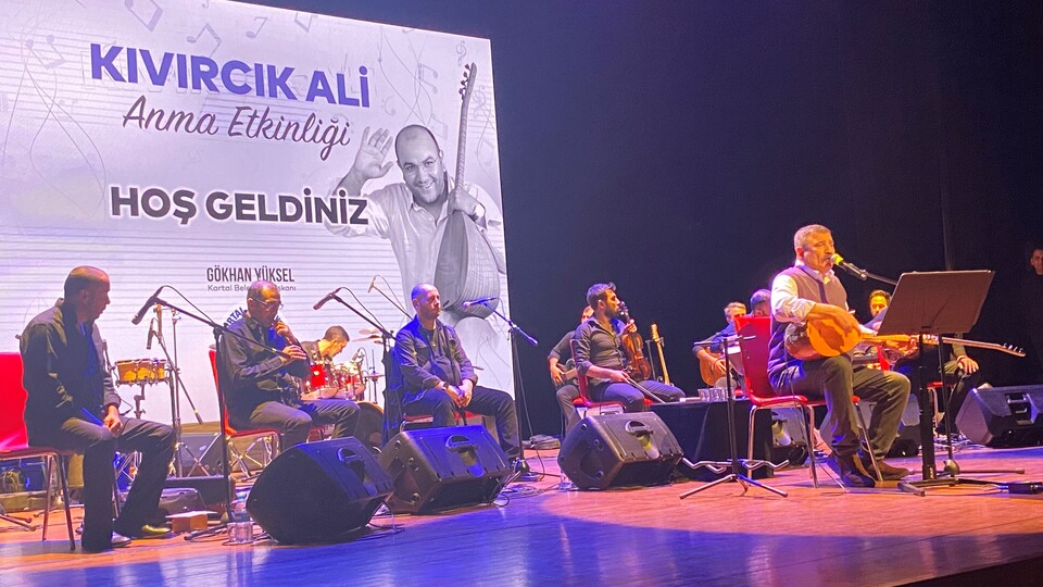 'Kıvırcık Ali' anıldı