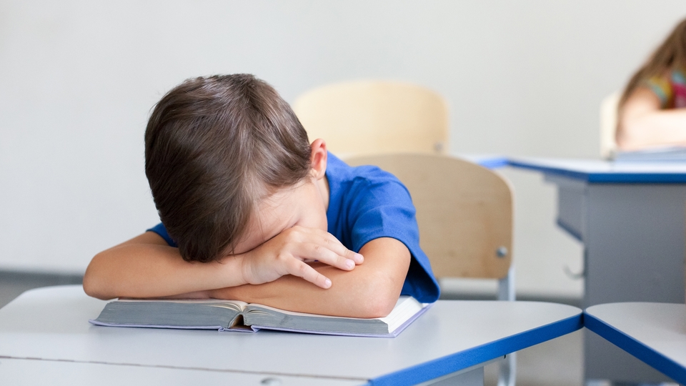 Karanlıkta uyanmak biyolojik saati bozuyor