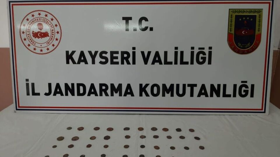 Kayseri'de 40 sikke ele geçirildi