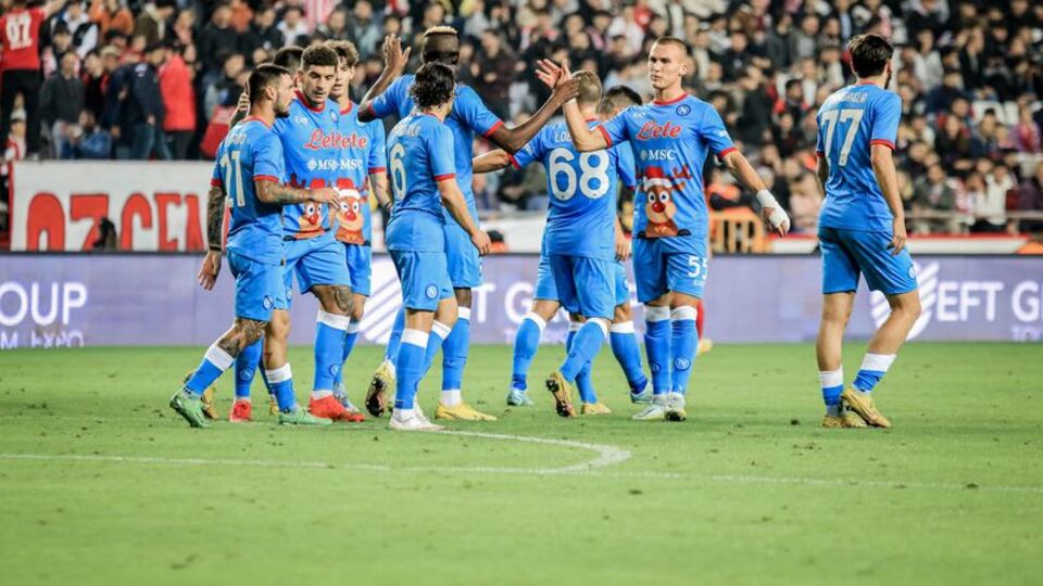 Napoli, Juventus'u farklı yendi!