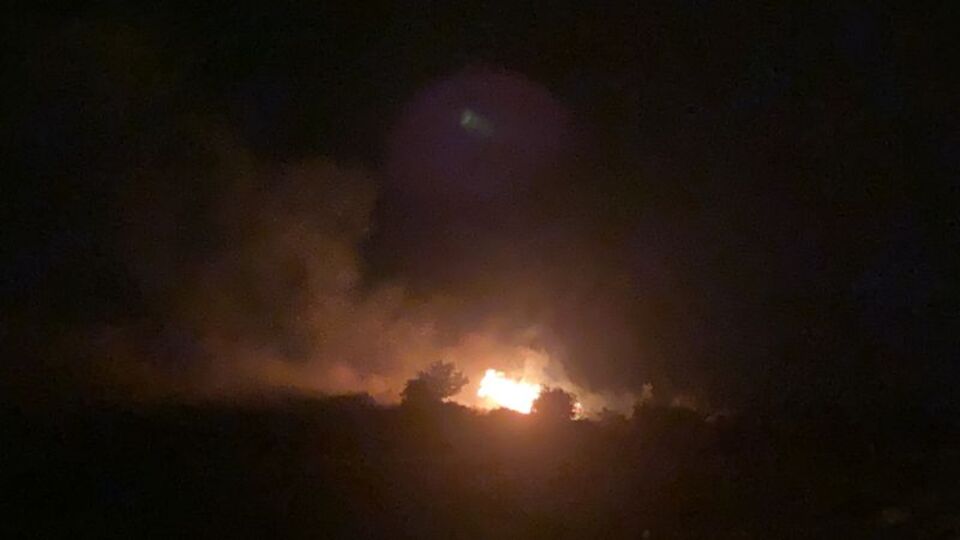 İskenderun'da otluk alan alev alev yandı