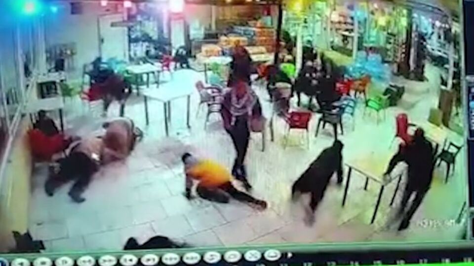 4 kişi yaralanmıştı! Görüntüler ortaya çıktı! Hastanede yaylım ateşi!