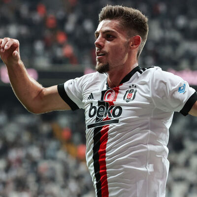 Beşiktaş ayrılığı açıkladı