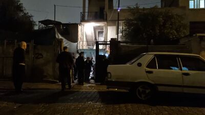 Tartıştığı annesini öldürdü, dayısını yaraladı