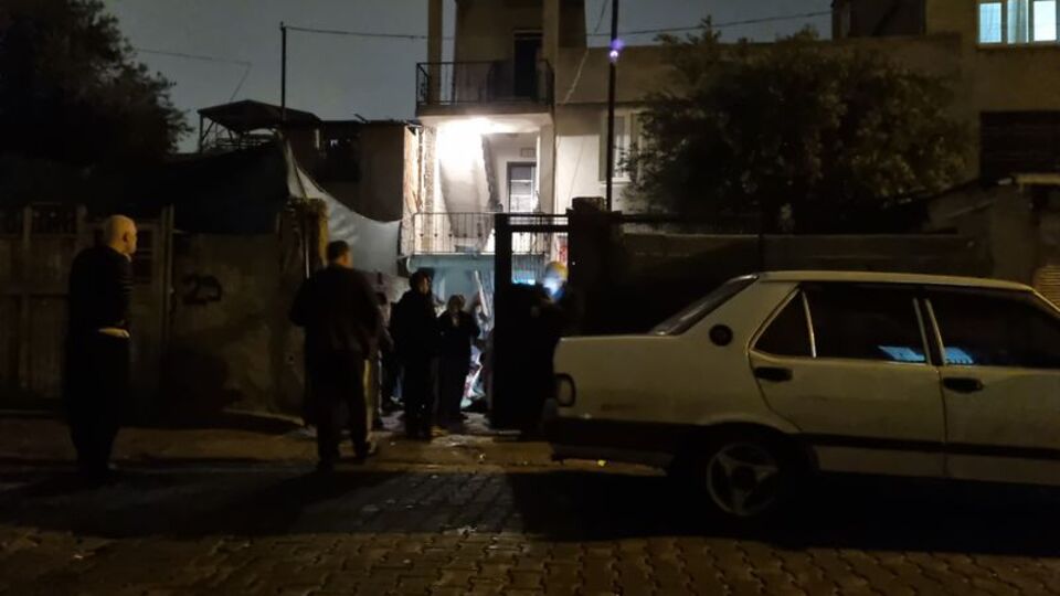 Tartıştığı annesini öldürdü, dayısını yaraladı