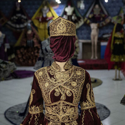 Taliban'dan vitrin mankenlerine de yasak