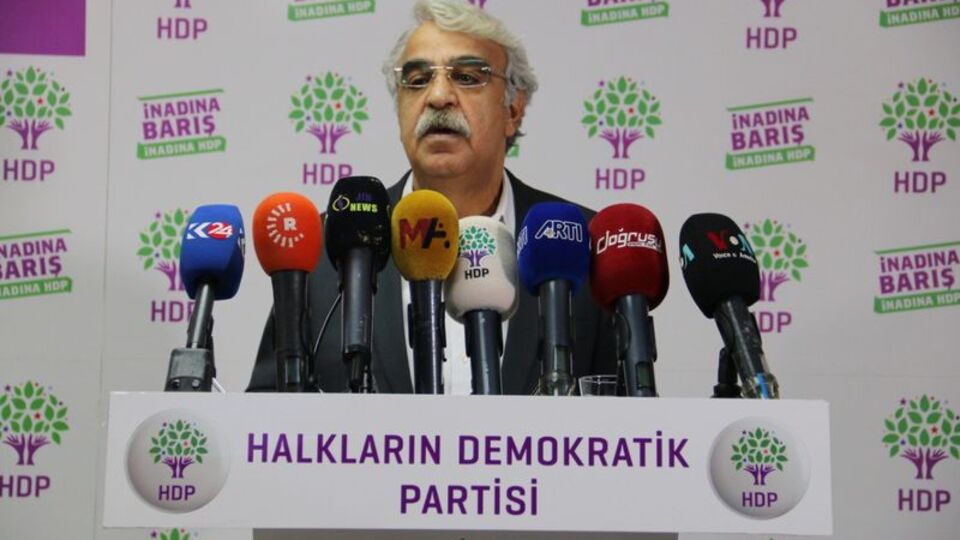 HDP'den AYM'ye başvuru: 18 Haziran sonrasına ertelensin