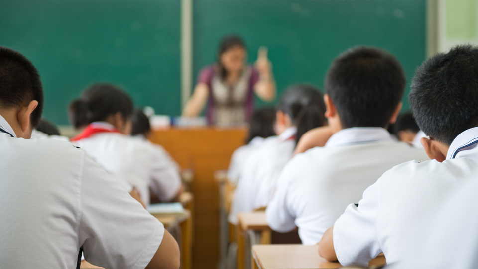 Binlerce öğrenci ve mezun dilekçe kuyruğunda