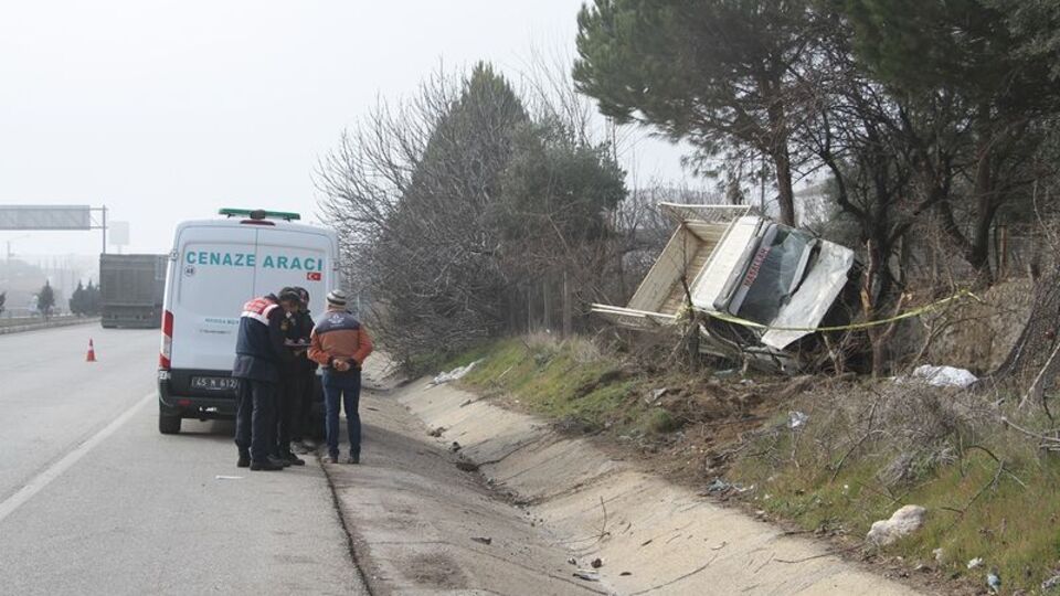 Kazaya yardıma gitti, canından oldu!