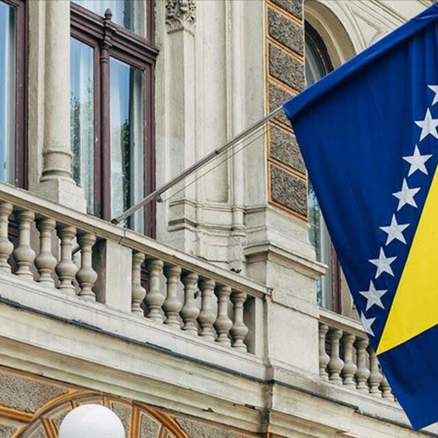 "Bosna Hersek NATO'ya doğru ilerliyor"