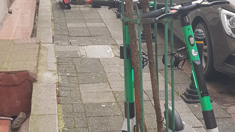 Kaldırımları işgal eden scooterlar için harekete geçildi