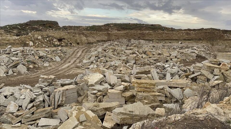 Edirne'de çıkarılıyor... Restorasyonlarda kullanılıyor