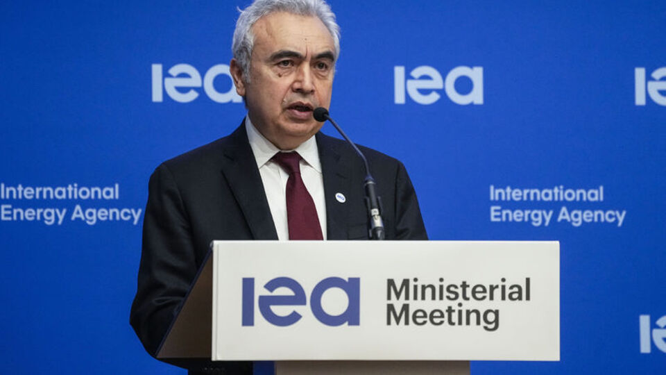 Petrol talebi rekor seviyeye ulaşacak