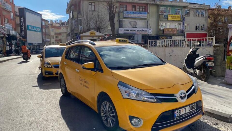 Aksaray'da taksi ücretine zam yapıldı