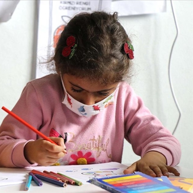 "Gezici öğretmen" uygulaması kırsaldaki öğrencileri okulla buluşturdu