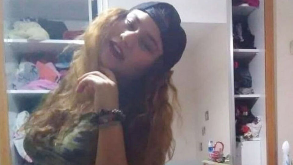 Anne ve baba kızlarını evde ölü buldu!