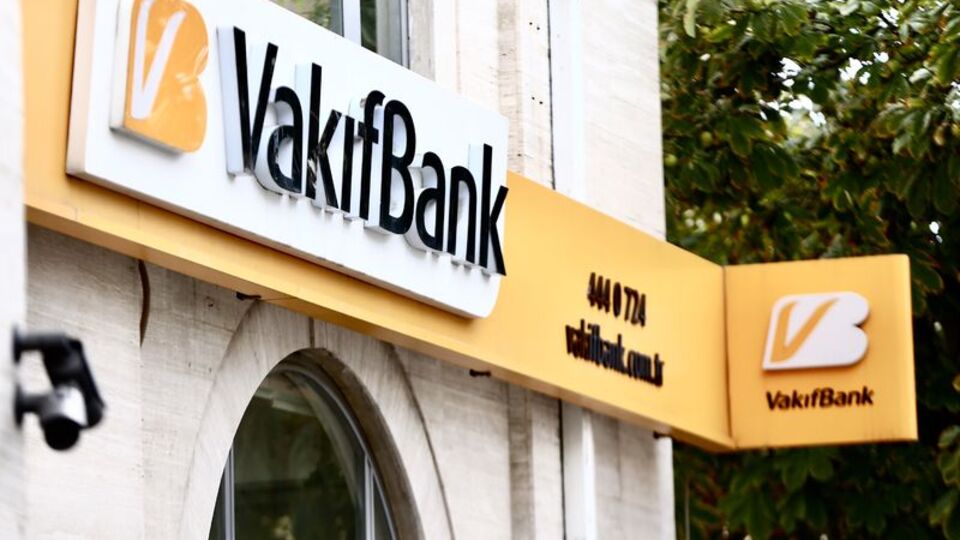 Vakıf Bankası çalışma saatleri 2023