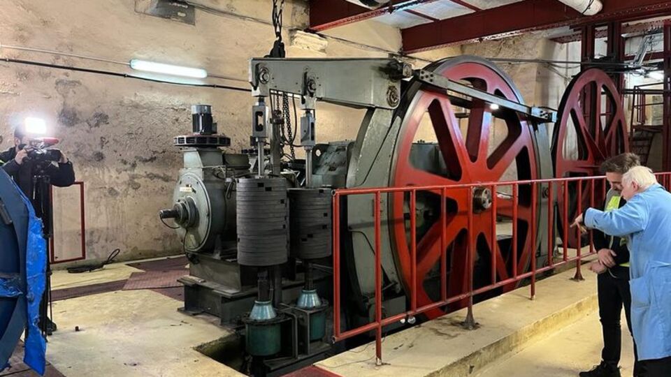 Karaköy-Beyoğlu Füniküler hattında 45 yıl! Arızayı sesten anlıyor