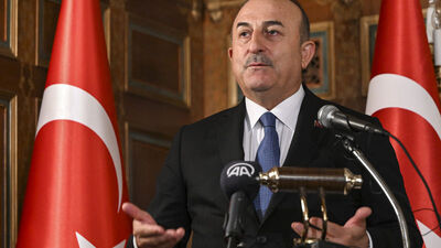 Bakan Çavuşoğlu'ndan İsveç'e sert tepki