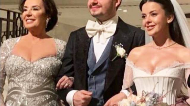 Doğum gününde evlendi