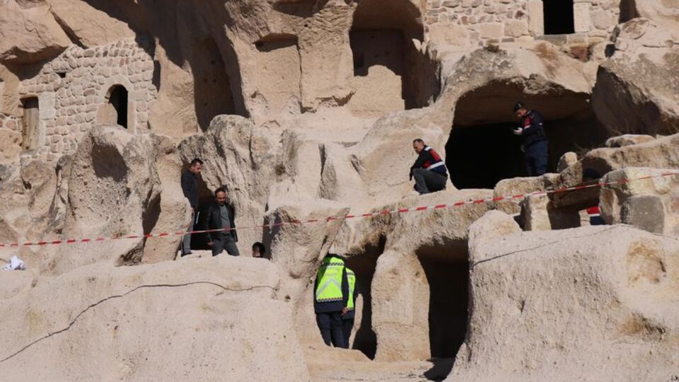 Kapadokya'da bir genç kalede ölü bulundu
