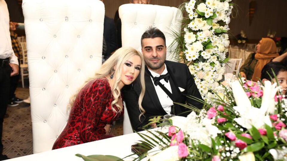 Düğün günü kaza yaptılar