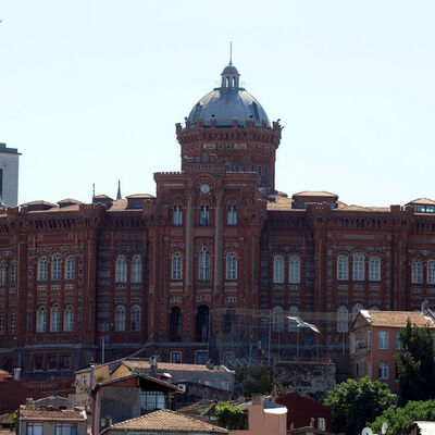 İstanbul'da 569 yıllık okul