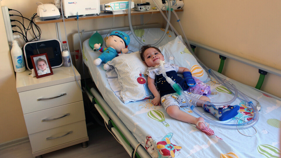 3 kez kalp krizi geçirdi! SMA'lı bebeğin annesi: Evladımı kucağıma alamıyorum