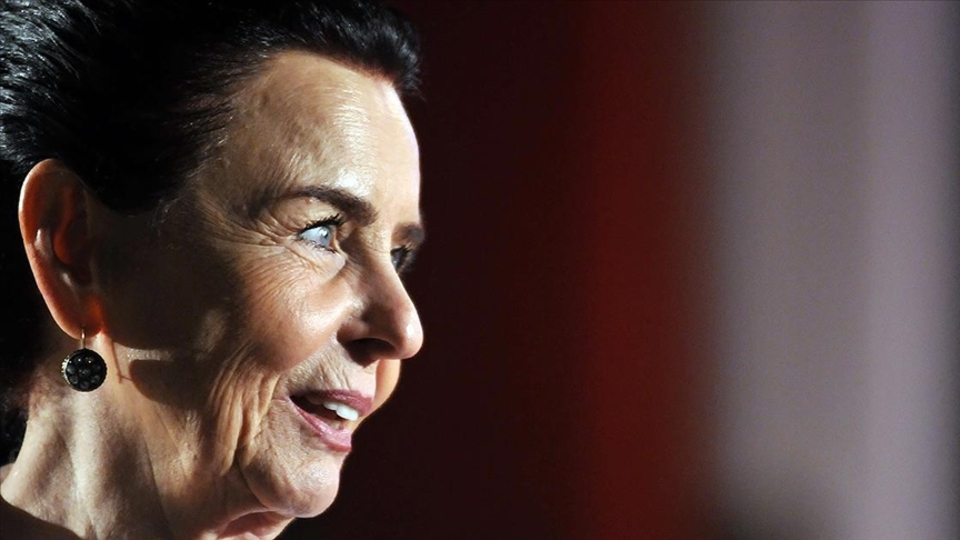 180'in üzerinde yapıma imza atan sanatçı