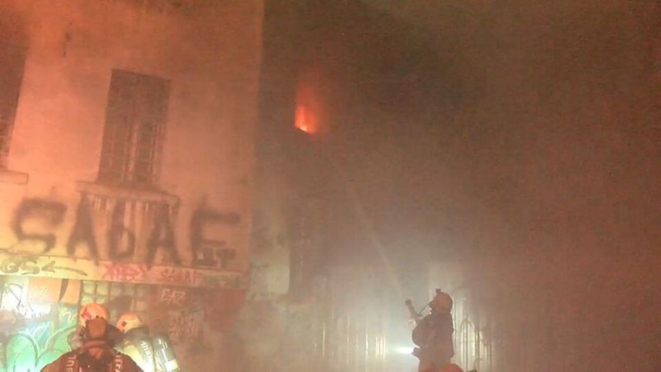 Karaköy'deki Ermeni kilisesinde yangın: 2 ölü, 2 yaralı