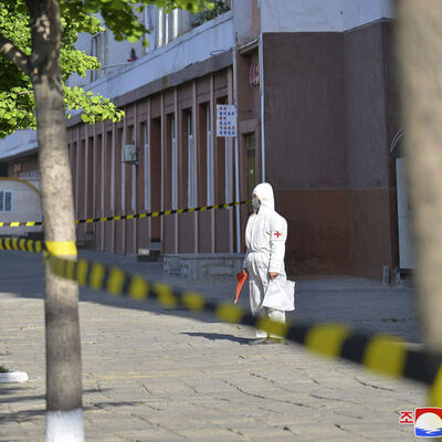 Kuzey Kore'de alarm: Başkentte sokağa çıkma yasağı ilan edildi