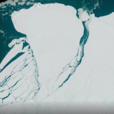 Londra büyüklüğünde buz kütlesi koptu