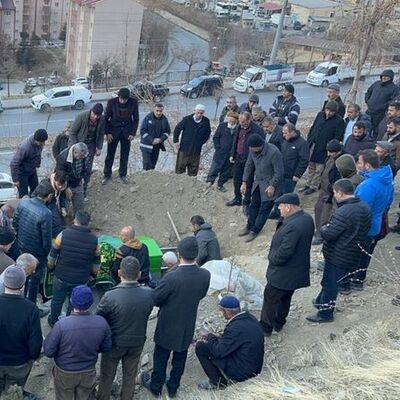 2 çocuk annesiydi! Kocası ve 1 kişi gözaltında! Boğazı kesilmiş halde bulundu!