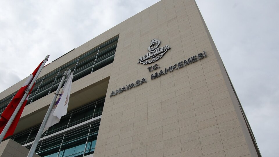 HDP'nin "dava ertelensin" talebiyle ilgili sıcak gelişme