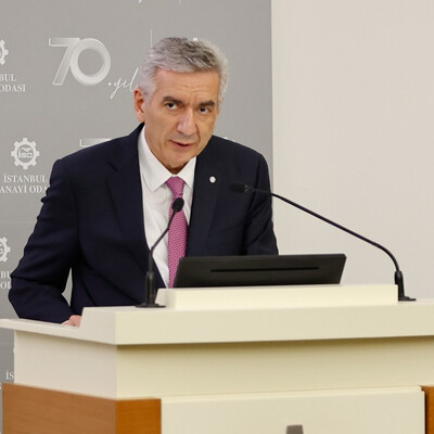 ''Bankalar reel sektörü yordu''