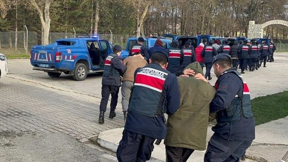 Kırklareli'nde uyuşturucu operasyonu: 25 gözaltı