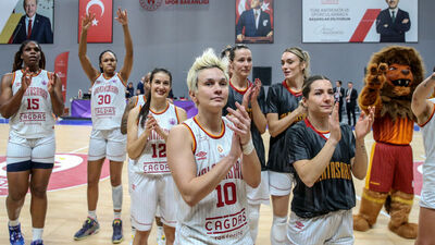 Aslan avantajı kaptı