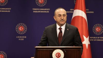 Bakan Çavuşoğlu'ndan İsveç'e tepki