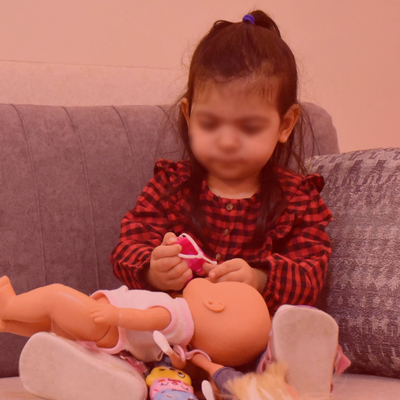 SMA'lı Azra'nın babası: 2 kilo daha alırsa tedavi olamayacak, aç bırakıyoruz