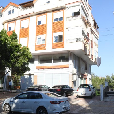 Türkiye'deki evlerine tatil için geldiklerinde şoka uğradılar!
