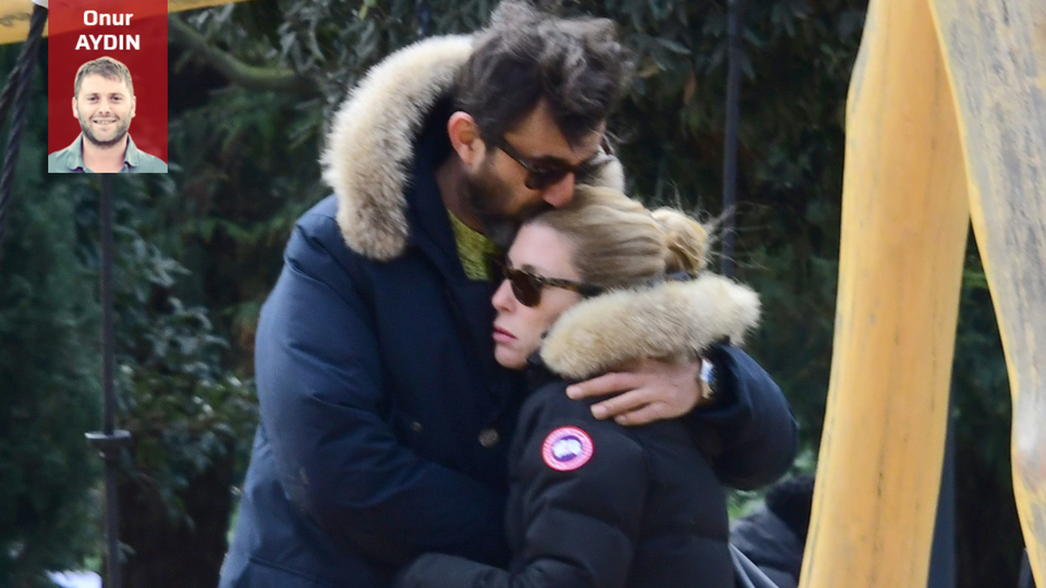 Eşini öpmeye doyamadı