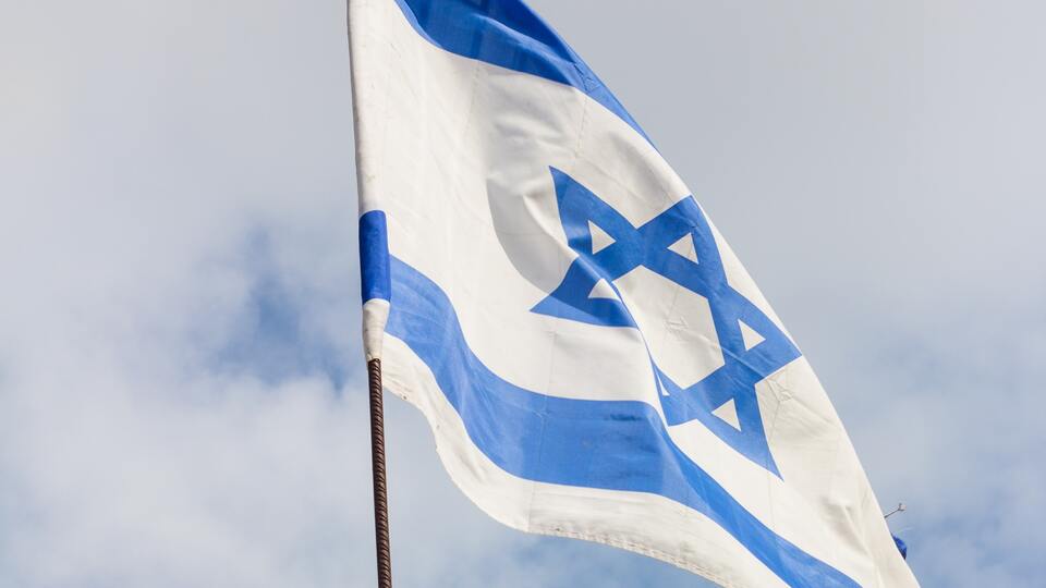 İsveç'te Tevrat yakma eylemi engellendi