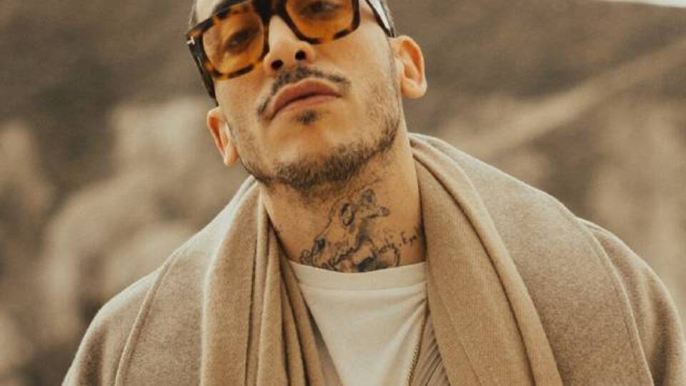 Can Bonomo'dan 'Sustum'