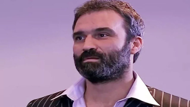 Ünlü oyuncu son yolculuğuna uğurlandı