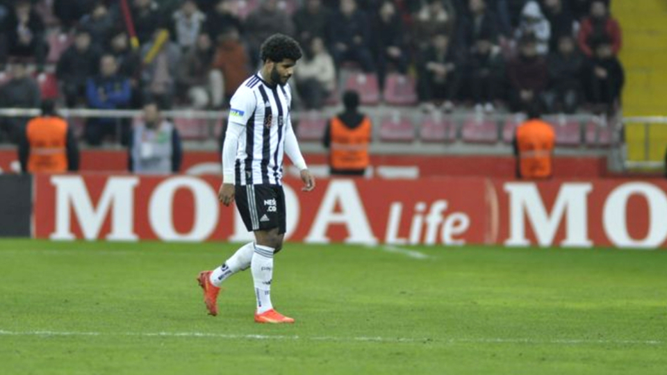 TFF'den Rosier kararı! Cezası indirildi