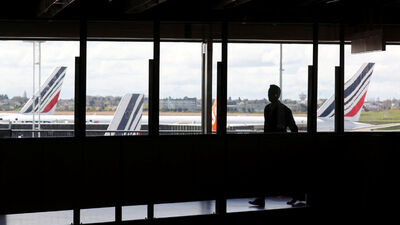 Fransa'da grev kaosu: Yüzde 20'lik iptal çağrısı