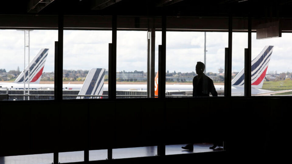 Fransa'da grev kaosu: Yüzde 20'lik iptal çağrısı