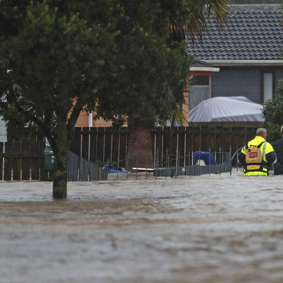 Yeni Zelanda'nın en büyük şehri suya gömüldü: Can kaybı var!